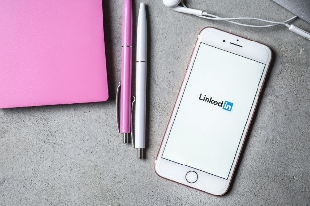 Dicas para os dentistas se destacarem no LinkedIn em 2021