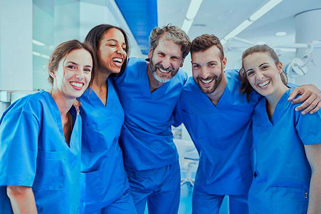 Por que voc� deve mostrar seu time nas redes do consult�rio