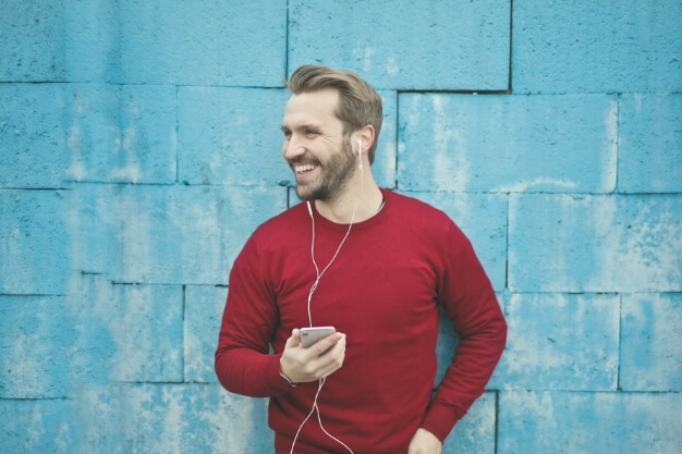 3 podcasts para se manter atualizado