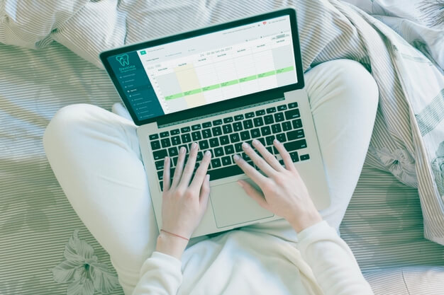 Por que usar um sistema odontol�gico online � mais seguro